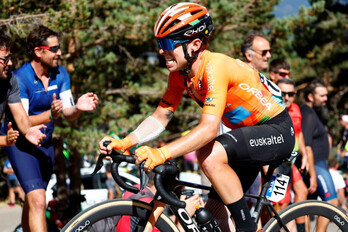 Ibai Azurmendi, en acción en la última Vuelta a Burgos.