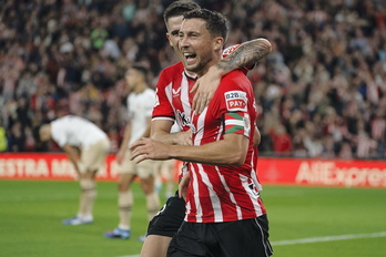 De Marcos celebra el gol marcado ante el Valencia en San Mamés.