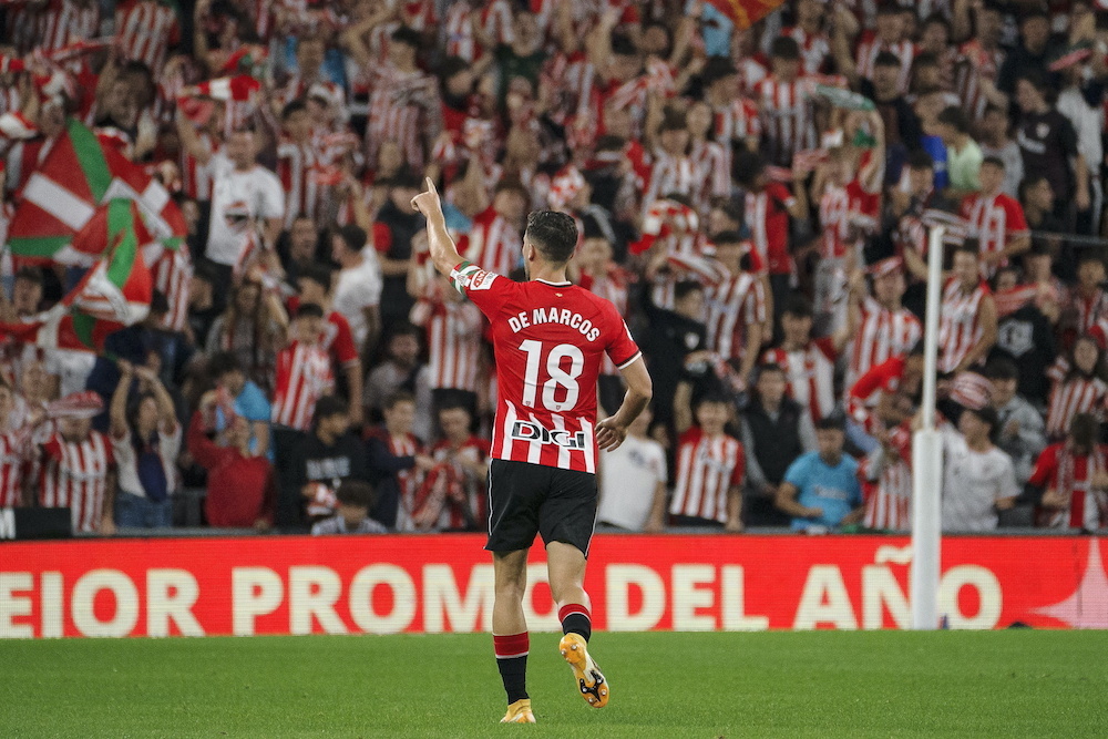 De Marcos es uno de los capitanes del Athletic tras quince temporadas en el equipo. (Aritz LOIOLA / FOKU) De Marcos es uno de los capitanes del Athletic tras quince temporadas en el equipo. (Aritz LOIOLA / FOKU)