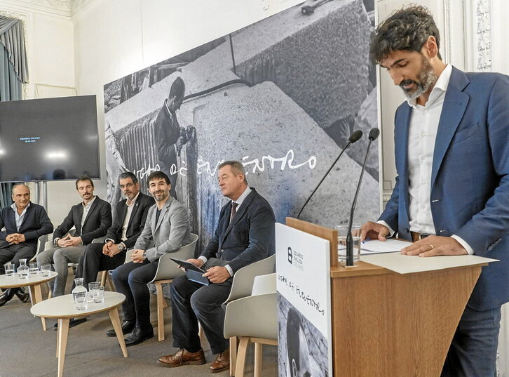 Imagen de la presentación del programa de actividades.