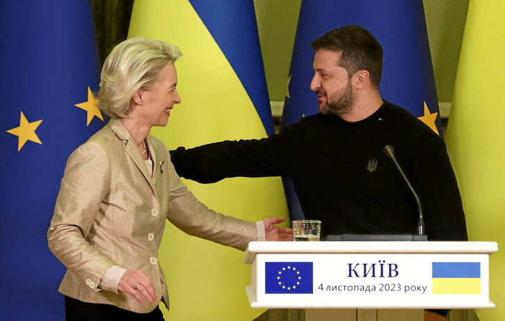 Bruselas da luz verde a negociar la adhesión de Ucrania, Moldavia y ...