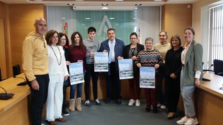 Ekimenaren aurkezpena Amurrioko Udaletxean.