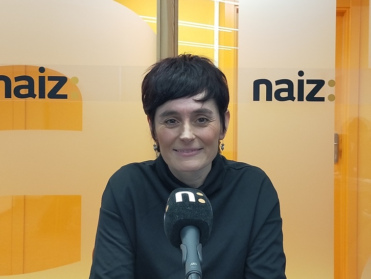 Garbiñe Aranburu, LABeko koordinatzaile orokorra, NAIZ Irratian.