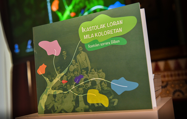 ‘Ikastolak Loran Mila Koloretan’ argitalpenak Bilboko ikastolen sorrera aztertu du.