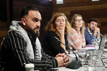 De izquierda a derecha, Mohamed Farajallah, Mónica Alonso, Bárbara Ruiz y Xabier Madariaga en la mesa redonda que se celebró el martes en el museo San Telmo de Donostia.