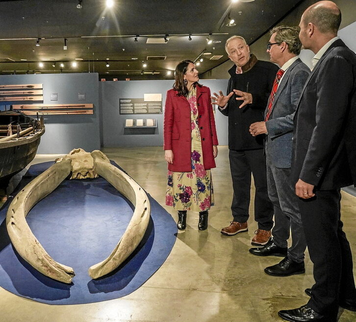 Arrizabalaga, Barkham, Ruigómez y Parro, en la exposición.