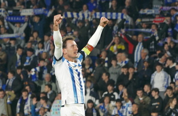 Mikel Oiartzabal Benficaren aurka Anoetan Txapeldunen Ligan jokatutako partidan.