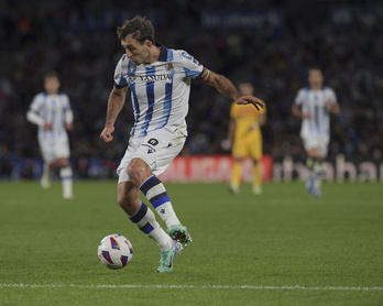Mikel Oyarzabal, en un partido con la Real.