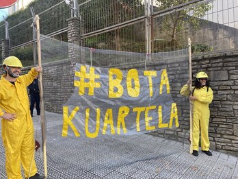 Acción de Sinkuartel, este sábado en Bilbo.