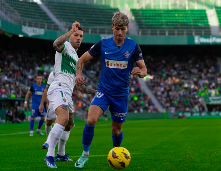 Avilés ha ocupado la punta de ataque del equipo vizcaino.