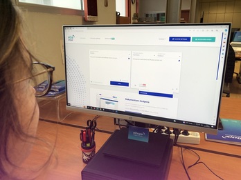 Elia Elhuyarren itzultzaile automatikoak ahotsa ere badu orain. 