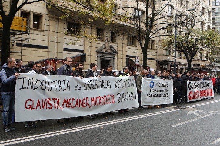 Protesta de las plantillas de Glavista, Mecaner y Microdeco.