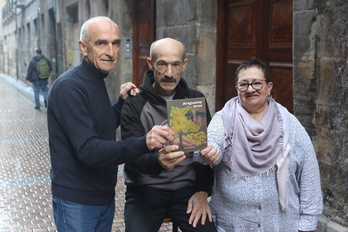 Mitxel Sarasketa, Jokin Urain eta Arantza Eziolaza.