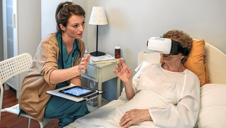 Errealitate birtualak aukera desberdinak eskaintzen ditu osasungintzan, ez bakarrik arazo fisikoak lantzeko, baita tratamendu psikologikoetan ere.