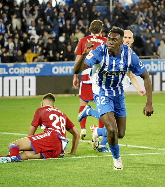 El triunfo ante el Granada ha reforzado al Alavés.