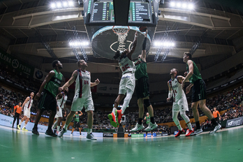Baskonia no ha sido capaz de frenar el ímpetu del Joventut.
