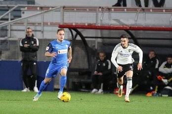 El Amorebieta no ha podido superar al Burgos en Lezama.