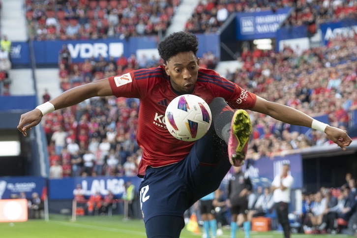 Johan Mojica acabó lastimado el derbi frente a la Real Sociedad.