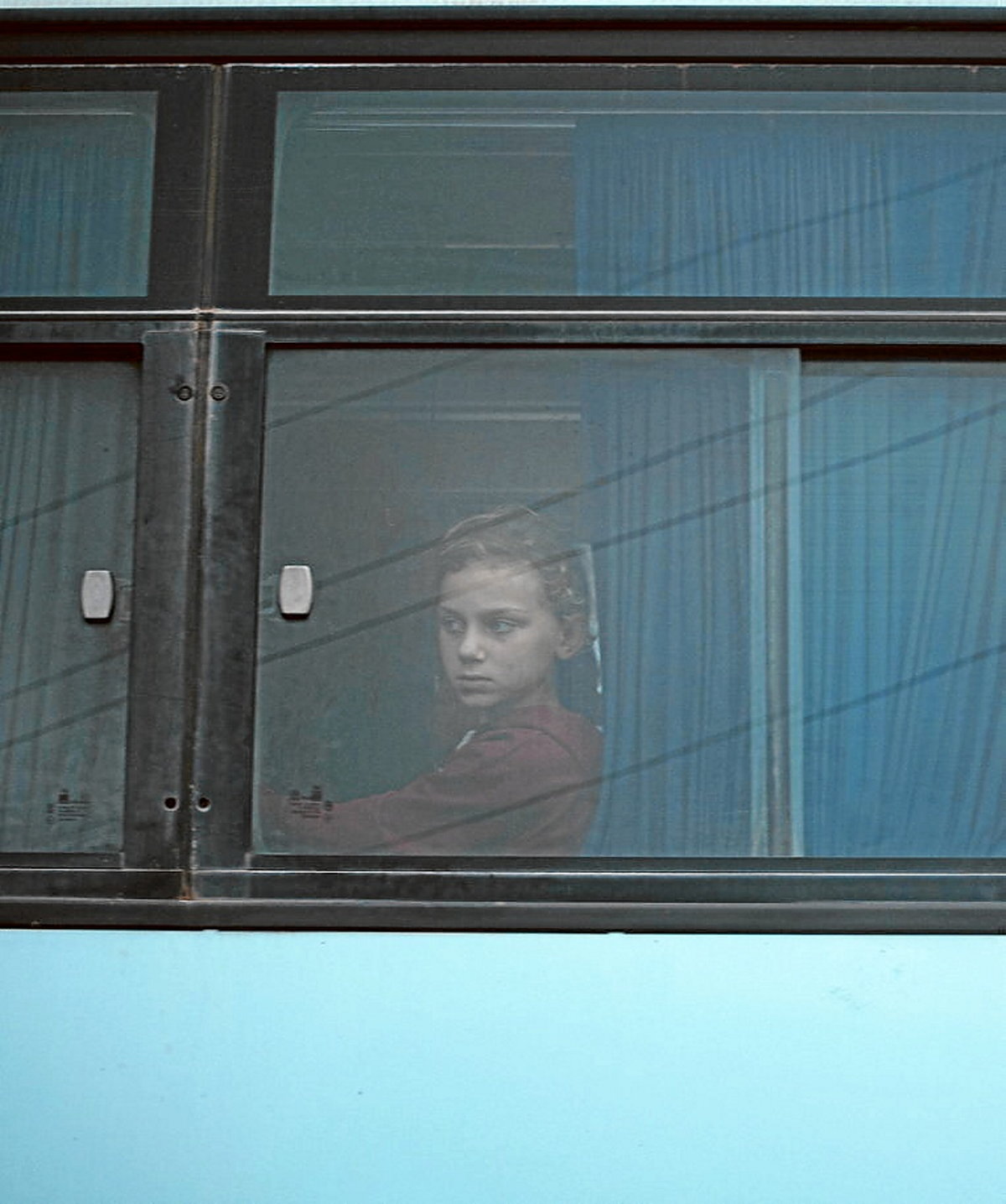 100.000tik gora desplazatuen artean 30.000 adin txikikoak dira. Gaiane YENOKIAN