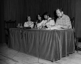 Klaudio Harluxet 1984ko UEUko irekiera-hitzaldian.