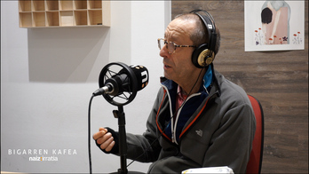 Iñaki Mezquita Joven Julian ontziaren modelista.