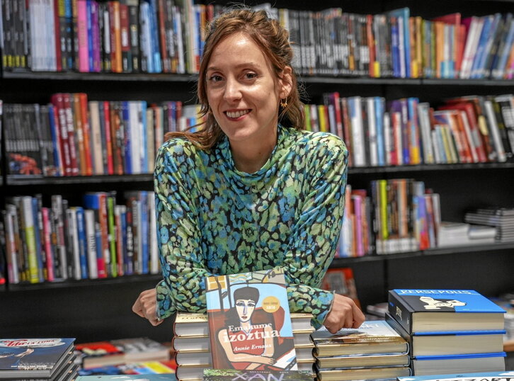 Donostian aurkeztu zuten «Emakume izoztua» liburua.