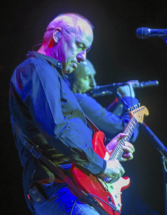 Mark Knopfler, en un concierto en 2013 en Donostia.