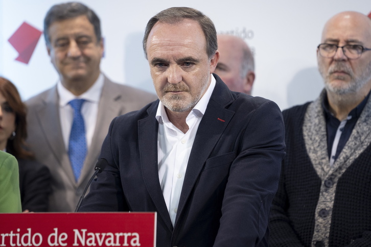 Esparza, tras conocerse la moción de censura en Iruñea.