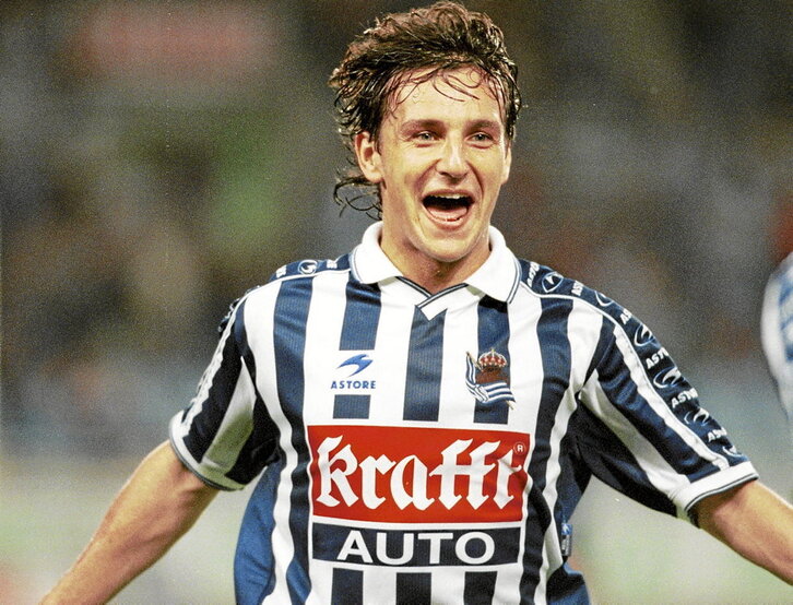 Iñigo Idiakez celebra su gol en el triunfo ante el Madrid meses después de la muerte de Aitor.