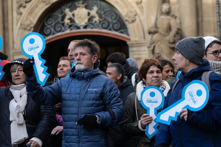 Concentración de la mayoría sindical vasca, hoy en Iruñea.
