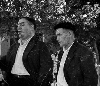 Basarri eta Uztapide bertsolariak.