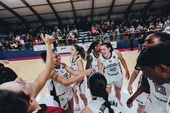 Después del éxito deportivo del miércoles, Gernika vuelve a jugar otro partido.