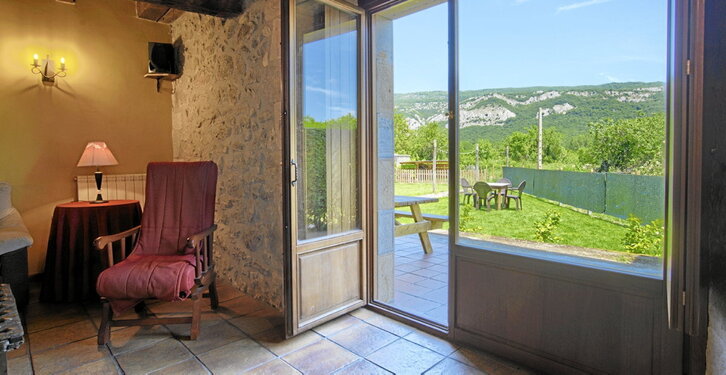 Hiriberri Arakilgo Martinberika landetxeak 15 urte beteko ditu apirilean eta, lehen aldiz, ez du egun solte bakar bat ere izango bete gabe Gabonetan.