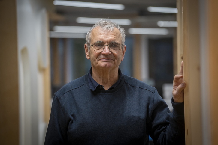 Jean Mixel Bedaxagar musikaria.