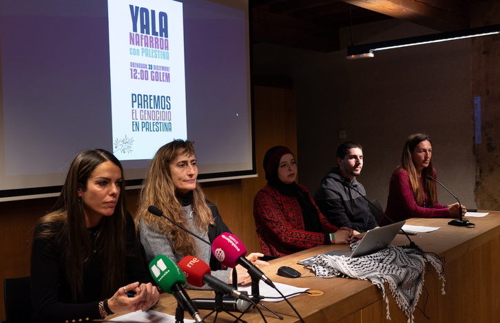 Presentación de la plataforma Yala en Iruñea, el 21 de diciembre.