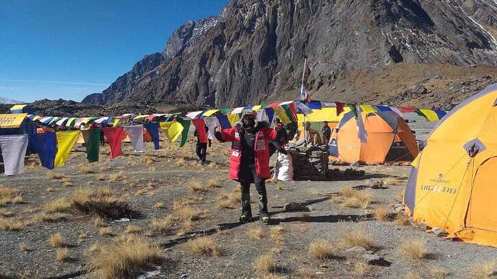Alex Txikon, en el campo base den Annapurna.