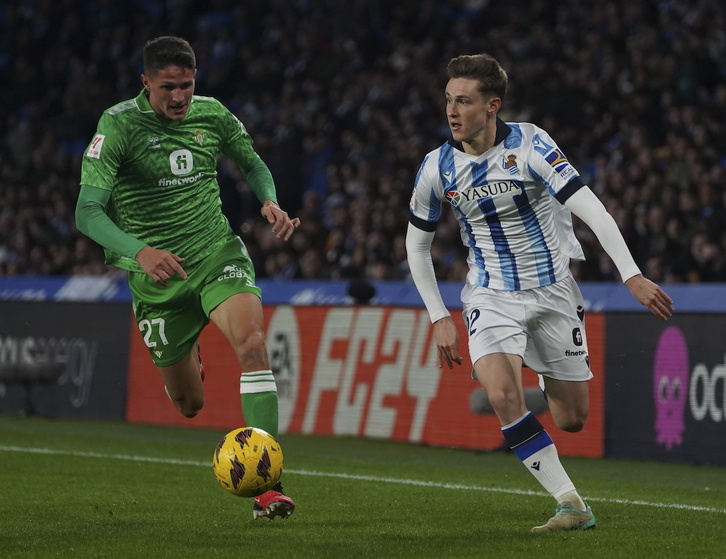 Beñat Turrientes, en el último partido de Anoeta contra el Betis.