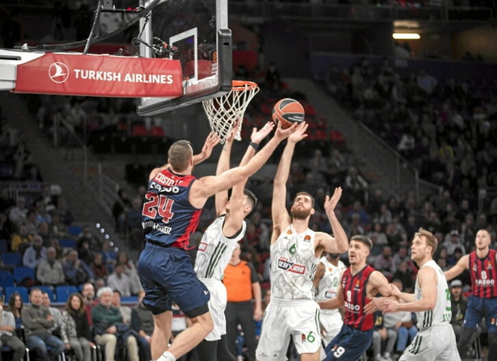 Panathinaikos va a más.