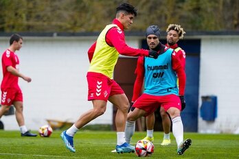 Los armeros ultiman los detalles del derbi copero. En la imagn Yriarte, que puede ocupar la vacante de Sergio.