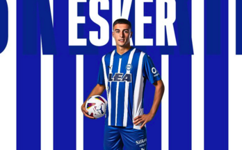 Karrikaburu apenas ha disputado cuatro partidos en el Alavés.