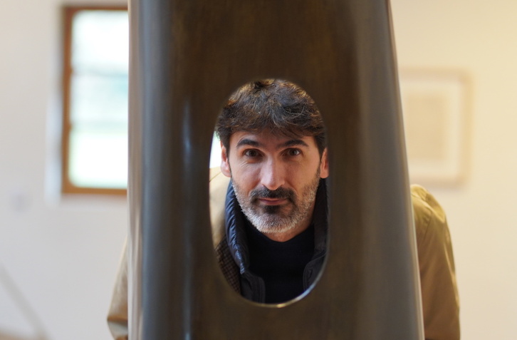 Mikel Chillida, Zabalaga baserrrian.