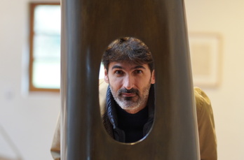 Mikel Chillida, Zabalaga baserrrian.