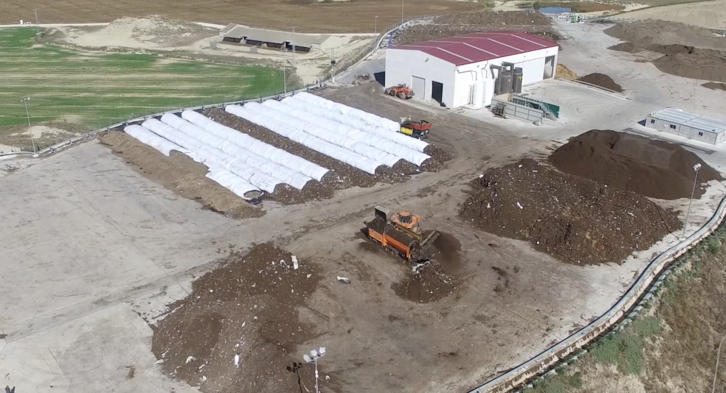 Instalaciones de Ecofert en Artaxoa, donde se han mandado residuos a tratar procedentes de Zubieta.