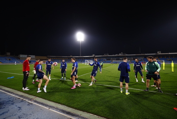 Tras la comparecencia del técnico y capitán, Osasuna se ejercitó antes de la semifinal.