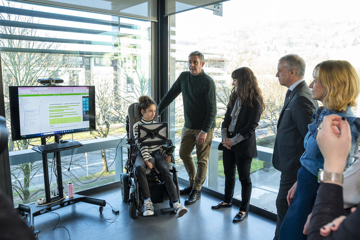 Han mostrado como utiliza la joven Paule Zulaika la tecnología de Irisbond.