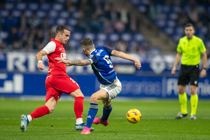 El Amorebieta ha dispuesto de un palo en el segundo tiempo.