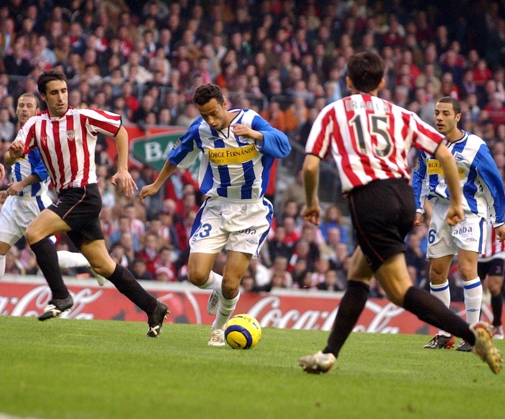 Nene brasildarrak Alavesen lehen gola egin zuen San Mamesen. (Luis JAUREGIALTZO / FOKU) Nene brasildarrak Alavesen lehen gola egin zuen San Mamesen. (Luis JAUREGIALTZO / FOKU)
