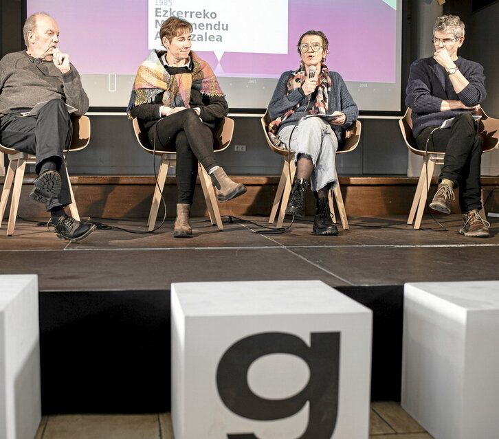 Transmisioari buruzko saio batean, Bagirako sustatzailea den Pantxika Ibarboure hizketan.