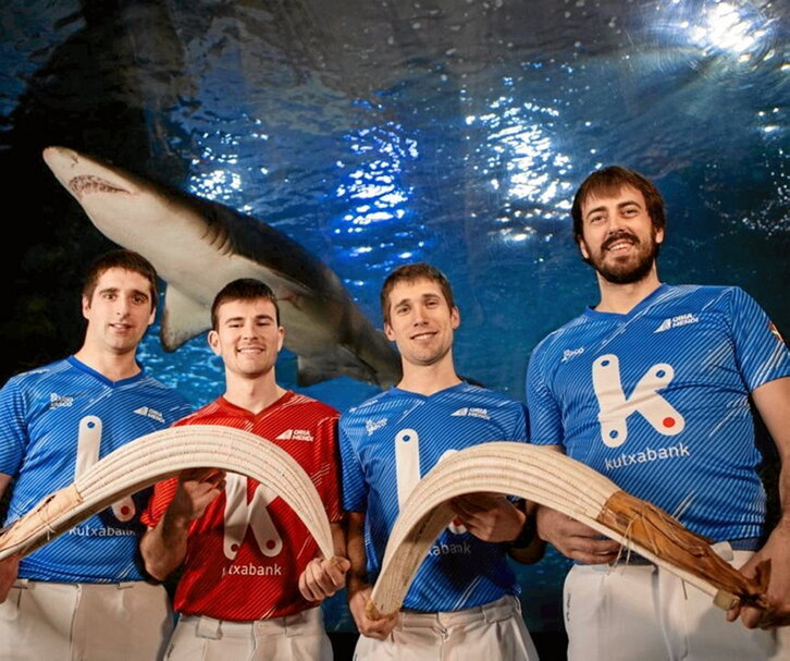 Los cuatro participantes en el Aquarium.