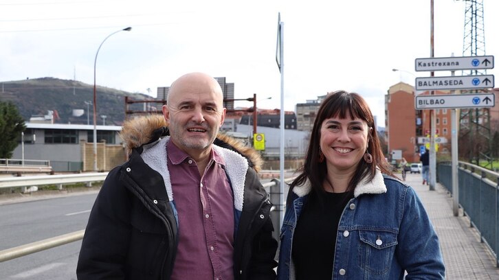 Patxi Xabier Fernandez y María Solar, concejales de EH Bildu en Biblo y Barakaldo.